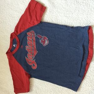 Boys Medium Cleveland Indians Tee